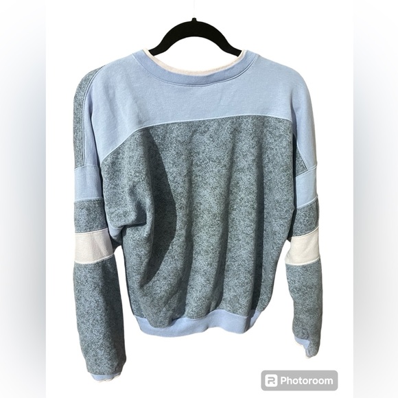 Vintage Brooks Crewneck Sweater - Picture 2 of 4